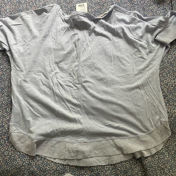 BNWT lilac top from Anthropologie - Picture 4 of 4